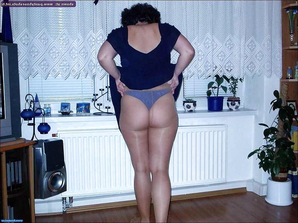 25P Granny pantyhose 3 IBSTROKING!!!!!!!