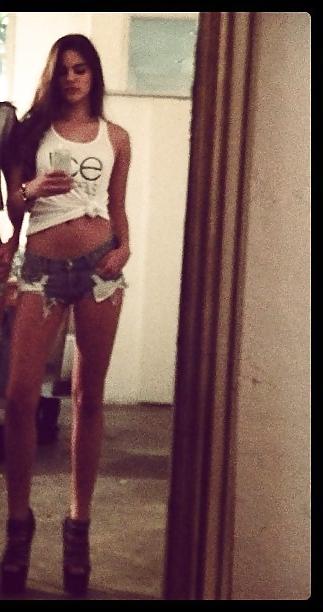25P Serbian slut Zorana