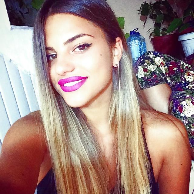 25P Serbian slut Zorana