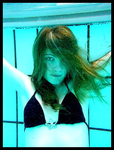15P Underwater - The little mermaid 6