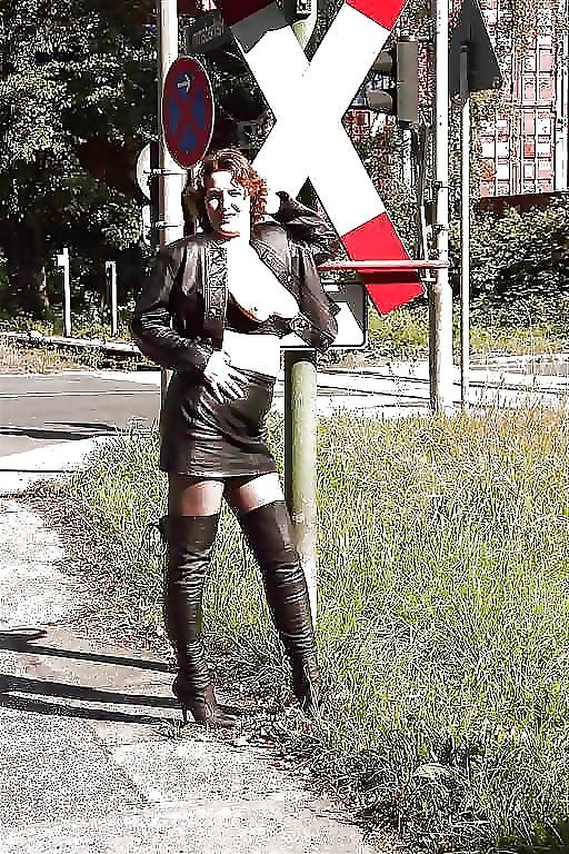 25P Dressed to Kill