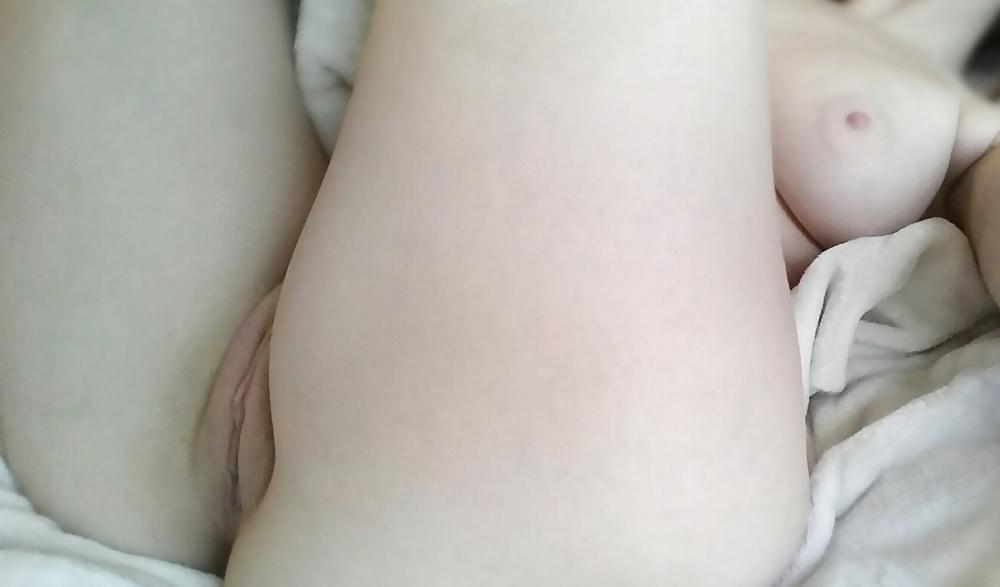 25P How Would YOU FUCK this PERFECT BODY SLUT ?!!