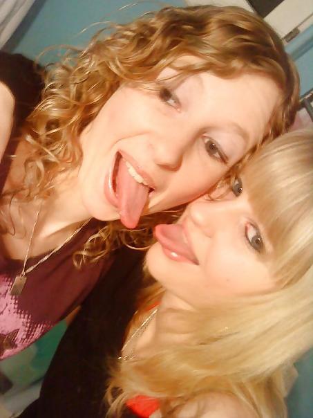 20P Blondasse pute a blacks