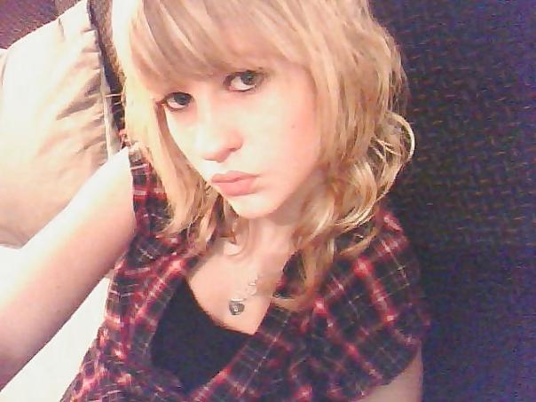 20P Blondasse pute a blacks