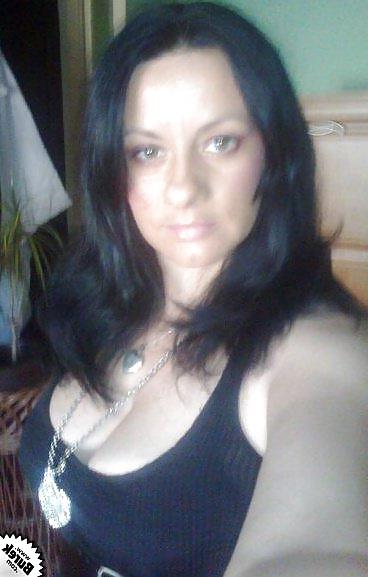 25P SERBISCHE MILFS