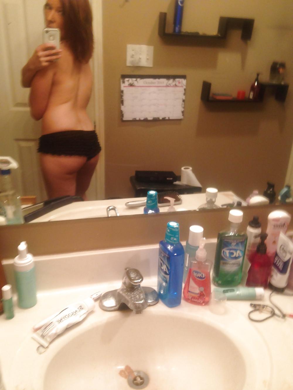 25P Girl with hot body