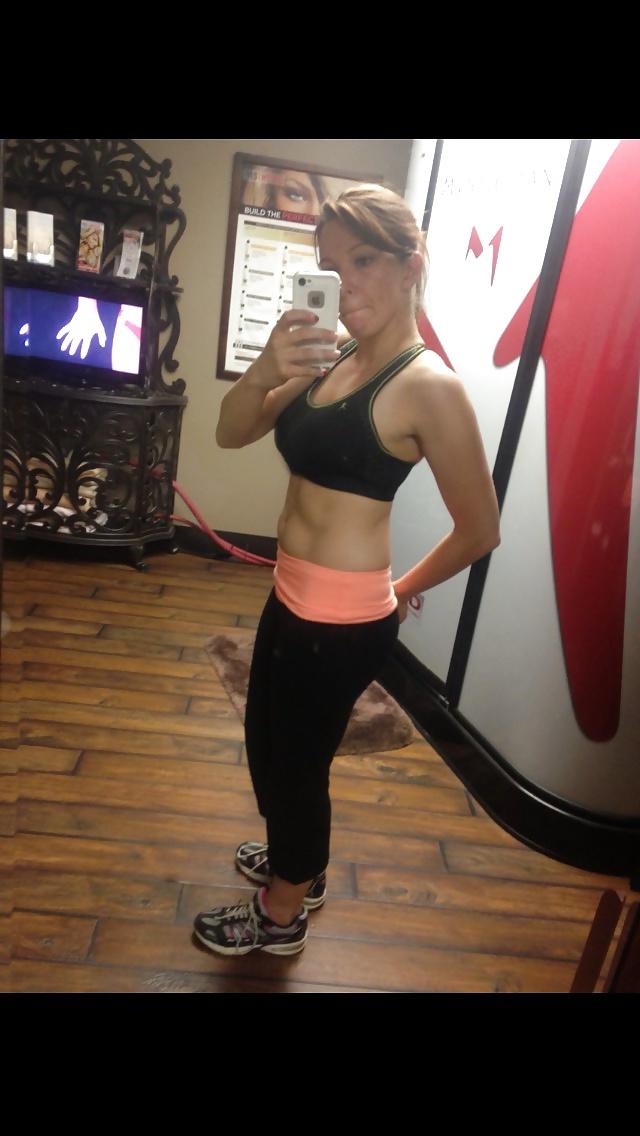 25P Girl with hot body