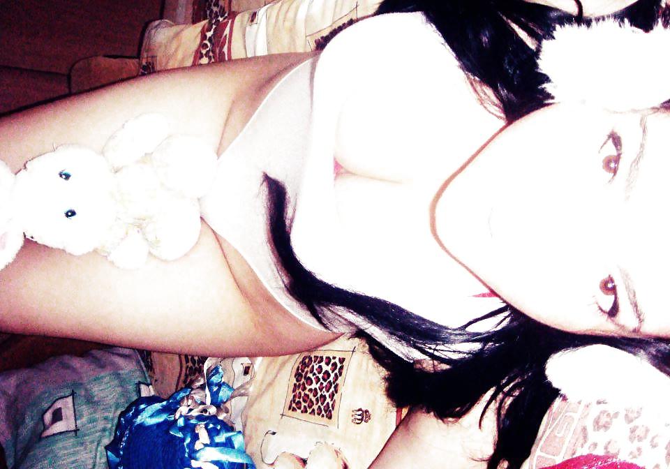 18P Serbian teen 08 (she wants dirty comments)