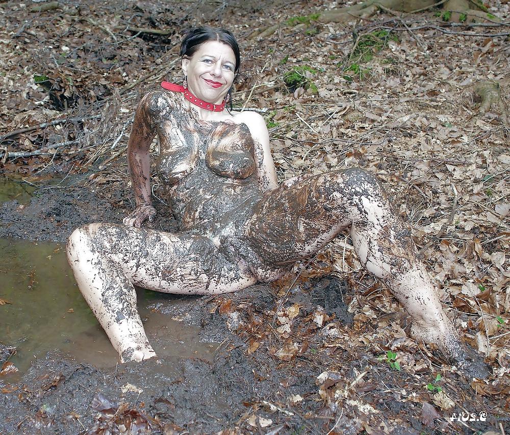 13P Dirty Slut Petra 2014