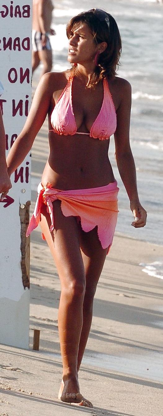 25P Karine Ferri french presentatrice