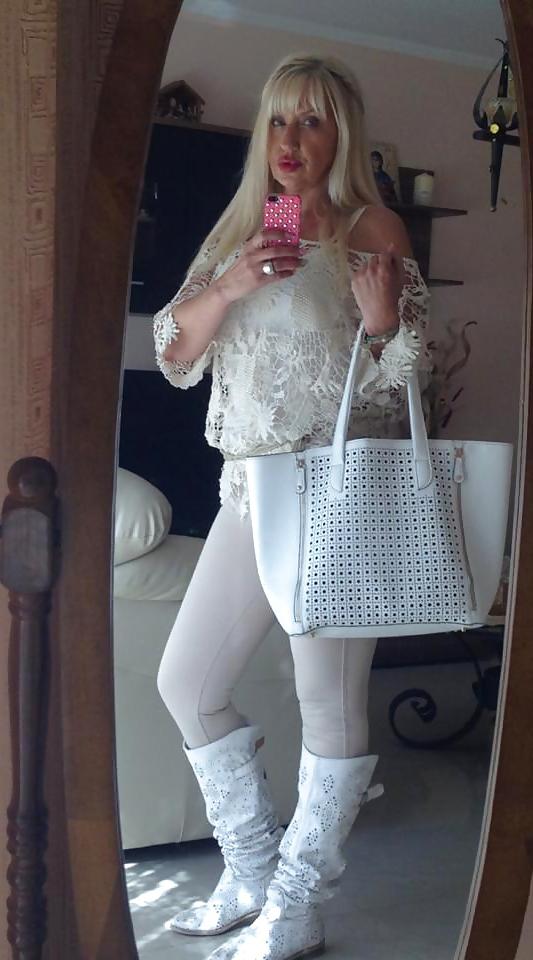 23P Serbische MILF 2