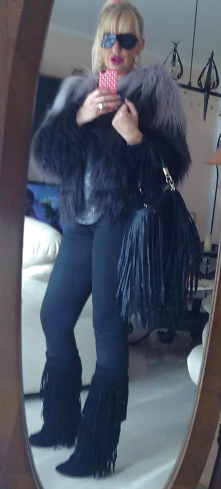 23P Serbische MILF 2