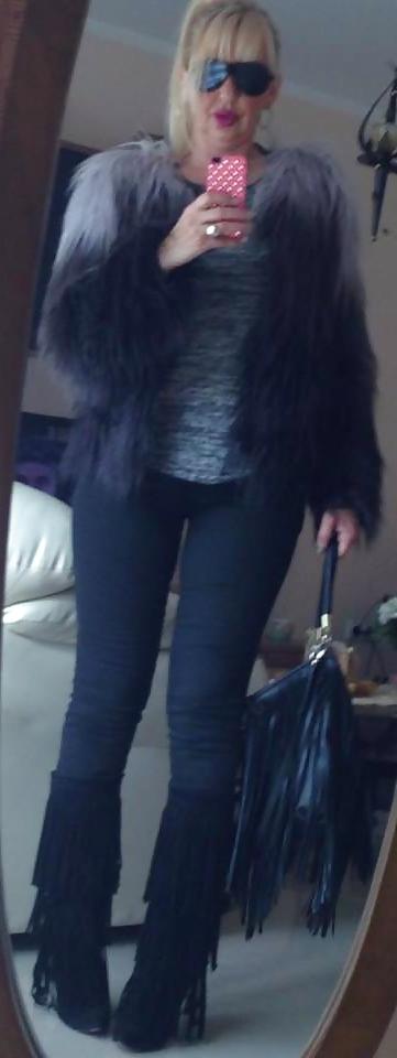 23P Serbische MILF 2