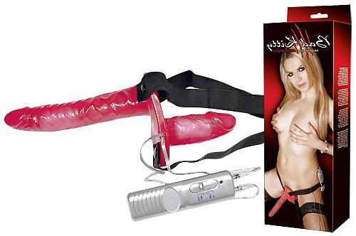 25P Strap on greek sex shop