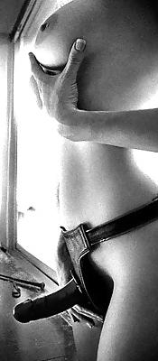 25P Sensual Strap-on Girls 7