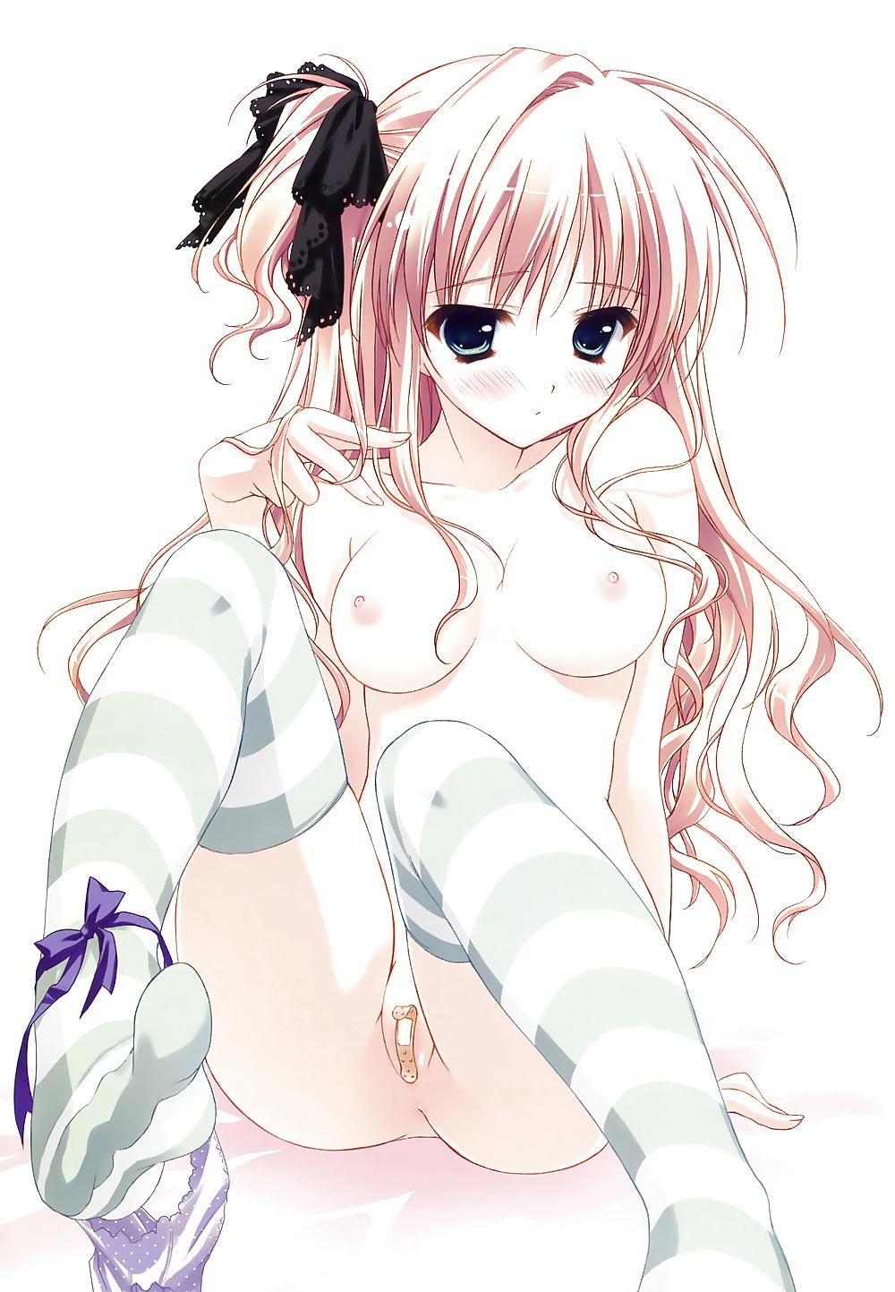 24P My Hentai Collection #02
