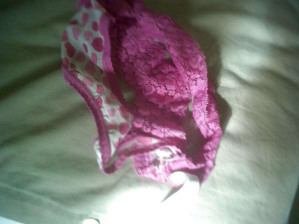 4P My neices dirty knickers