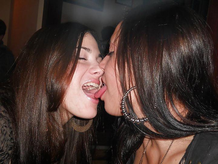 25P Serbian facebook hoes Vol. XIII