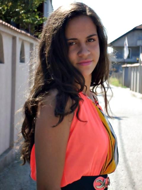 22P Young Serbian teen Mia - Klinkica Mia