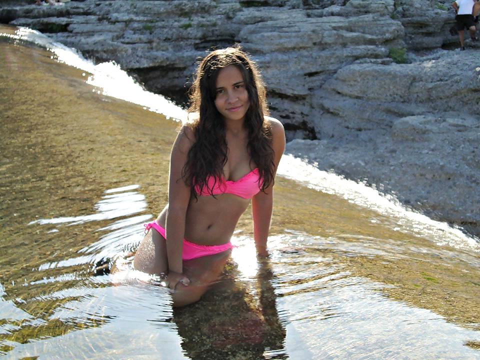 22P Young Serbian teen Mia - Klinkica Mia