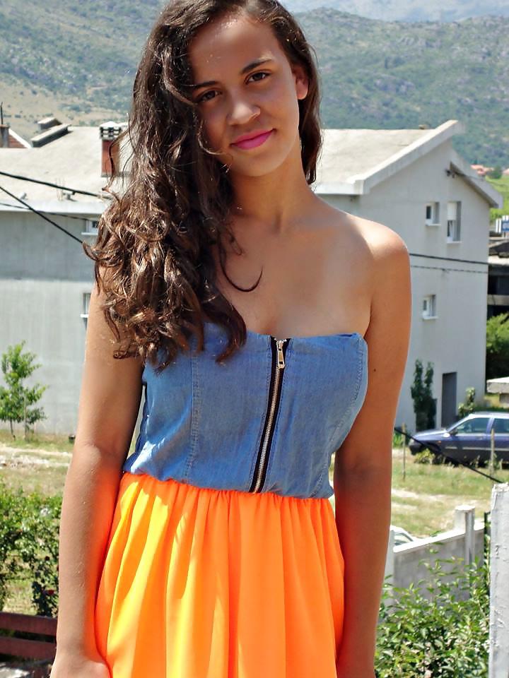 22P Young Serbian teen Mia - Klinkica Mia