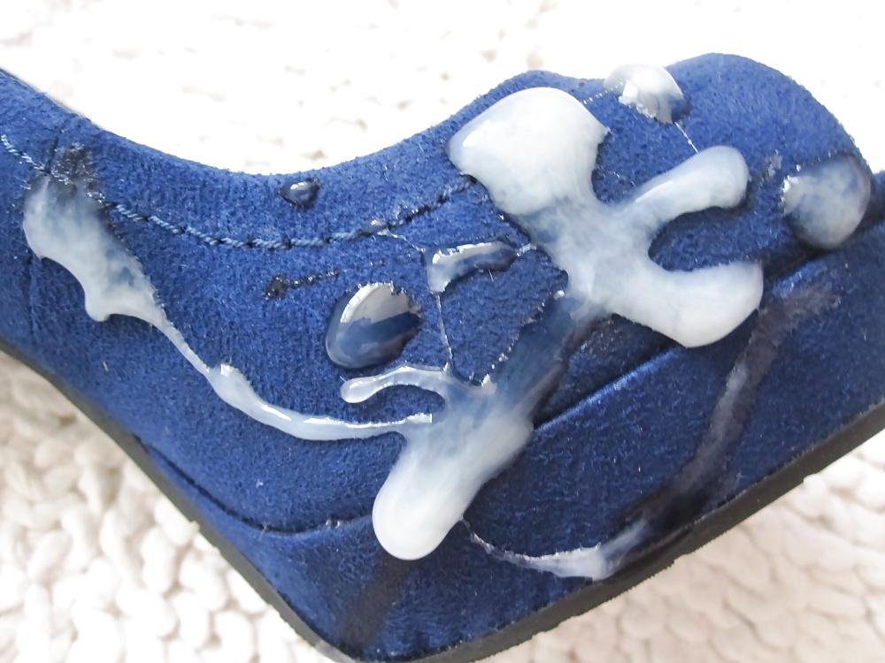 20P Blue Suede High Heel Shoes