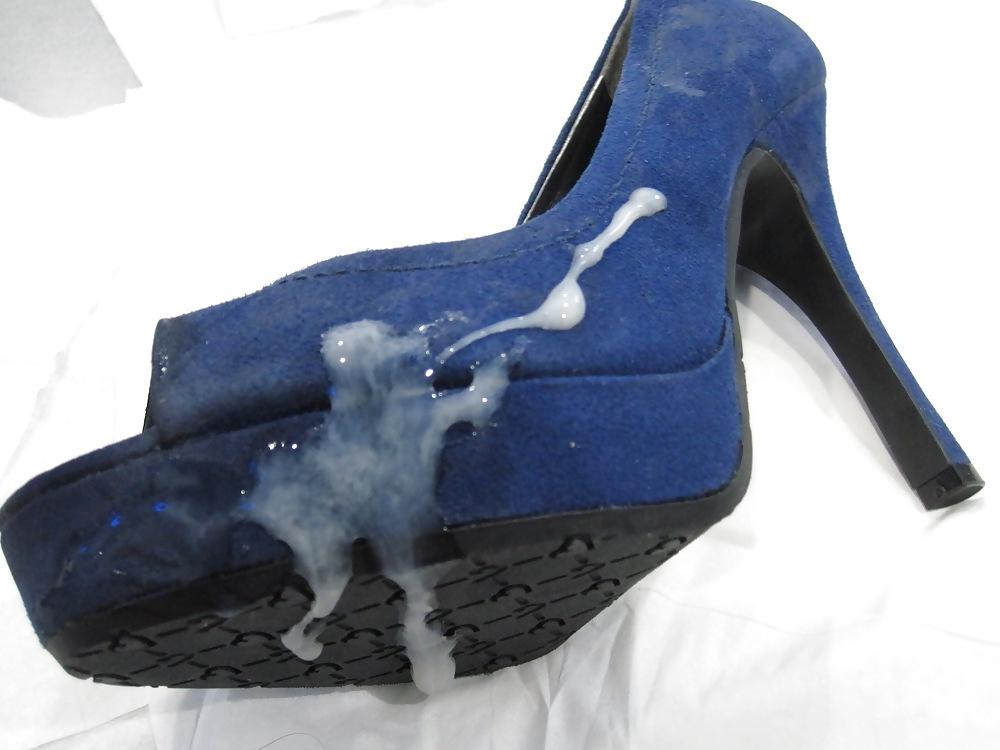 20P Blue Suede High Heel Shoes