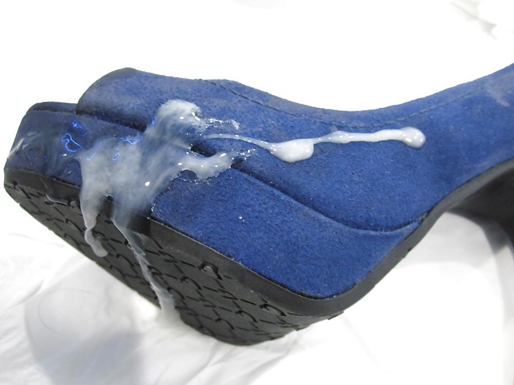 20P Blue Suede High Heel Shoes