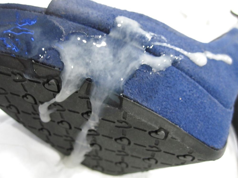 20P Blue Suede High Heel Shoes