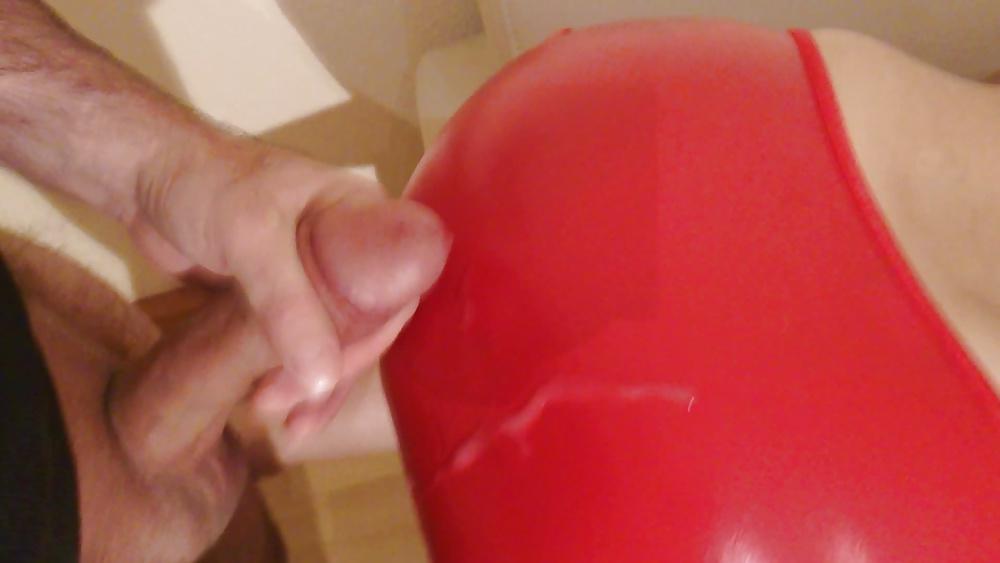 8P Xmass Latex Ass Worship