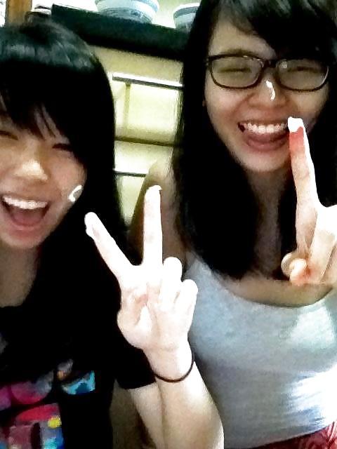 25P Chinese Busty Singapore Girl