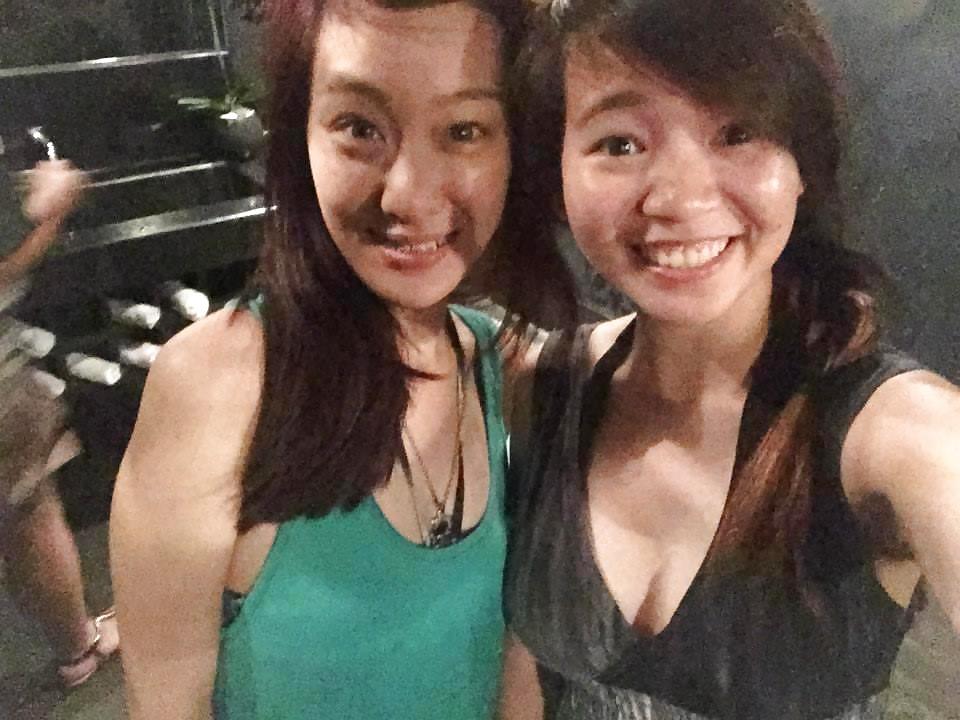 25P Chinese Busty Singapore Girl