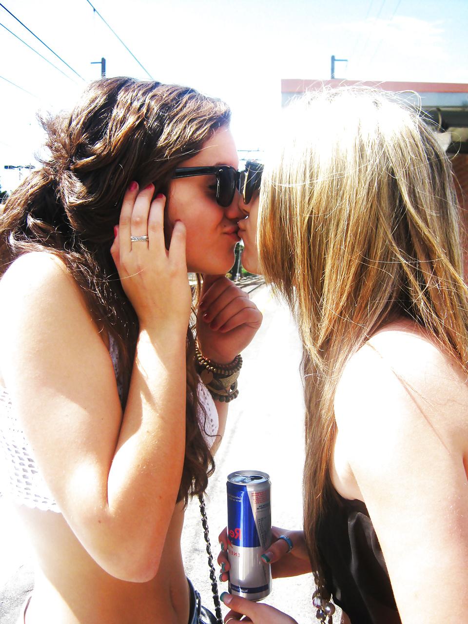 13P Janas exclusive sensual lesbian view 2