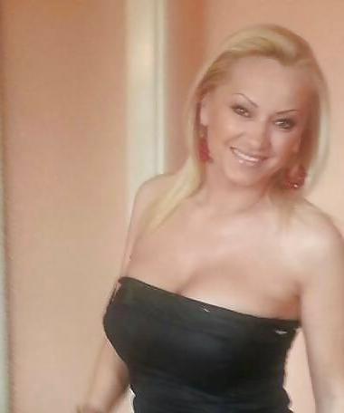 7P Serbian MILF Sladjana