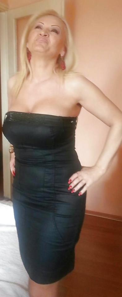 7P Serbian MILF Sladjana