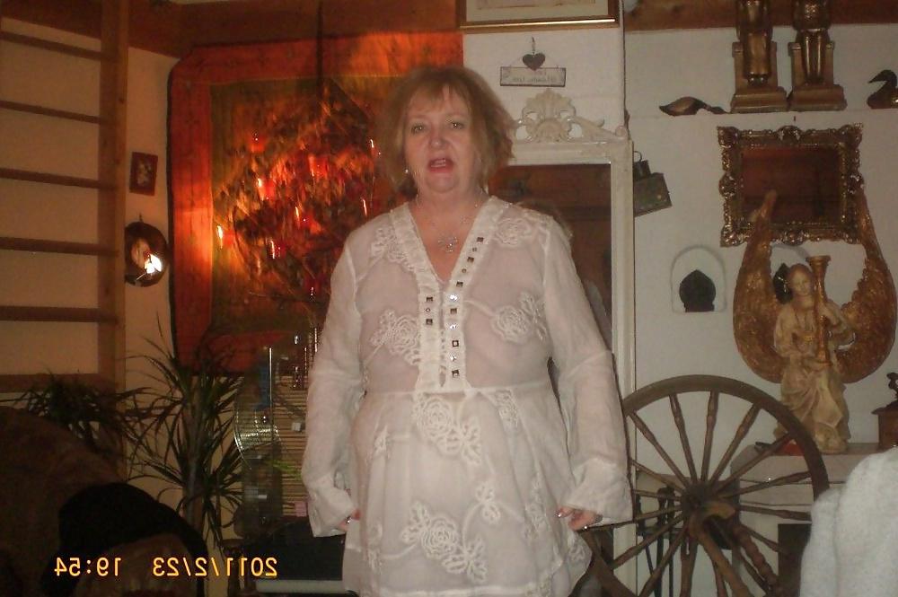 25P Dress like a slut 2