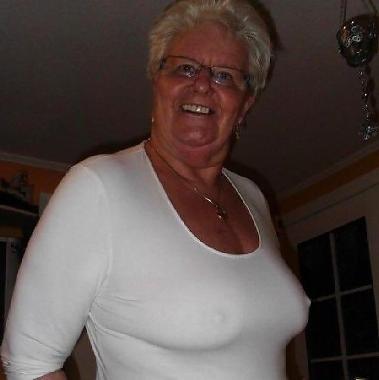 25P Dress like a slut 2