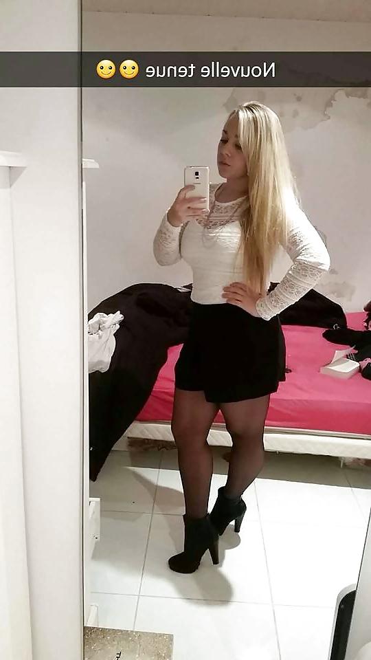 25P Francaises en talon french girl in high heels ep2