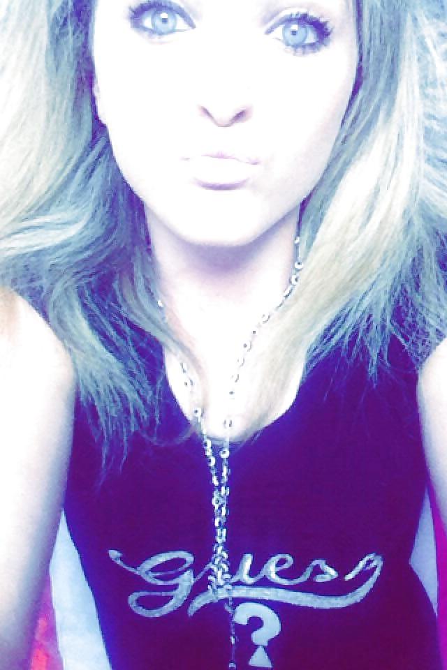 25P Sharon Cette Gueule a Foutre No 2