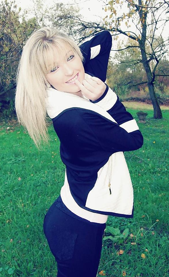 25P Sharon Cette Gueule a Foutre No 2