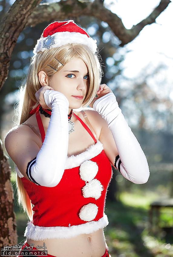 25P Naruto xmas hot cosplay