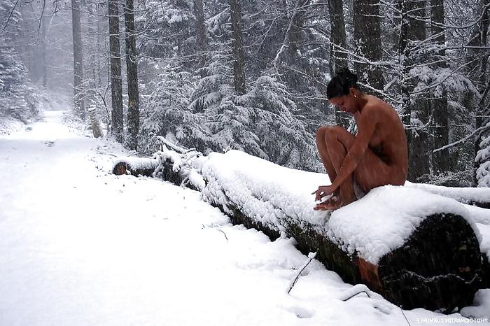 25P Lost in winter forest naked