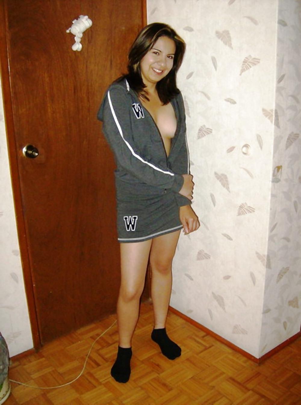 25P Young Oriental MILF