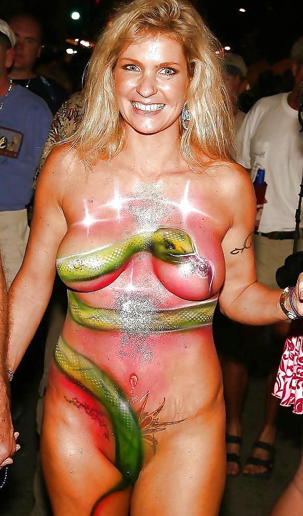 25P AMATEURS IN BODY PAINT -1 