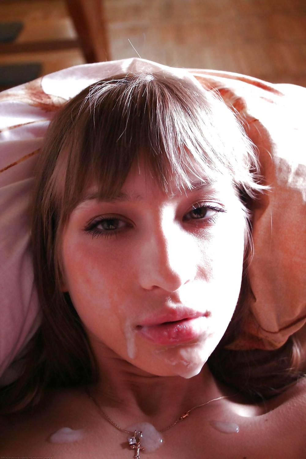 20P BUSTY TEEN LOVE FACIAL