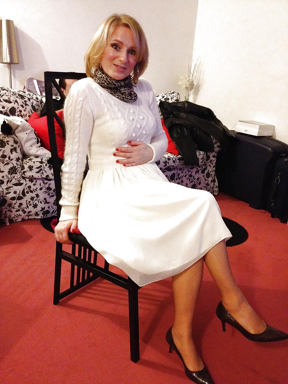 24P Serbian MILF Svetlana