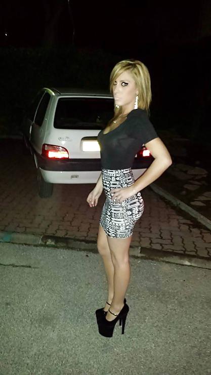25P Francaises en talon french girl in high heels ep3