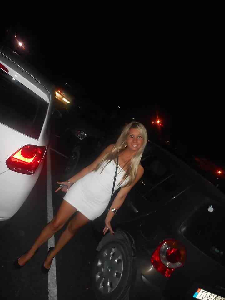 25P Francaises en talon french girl in high heels ep3