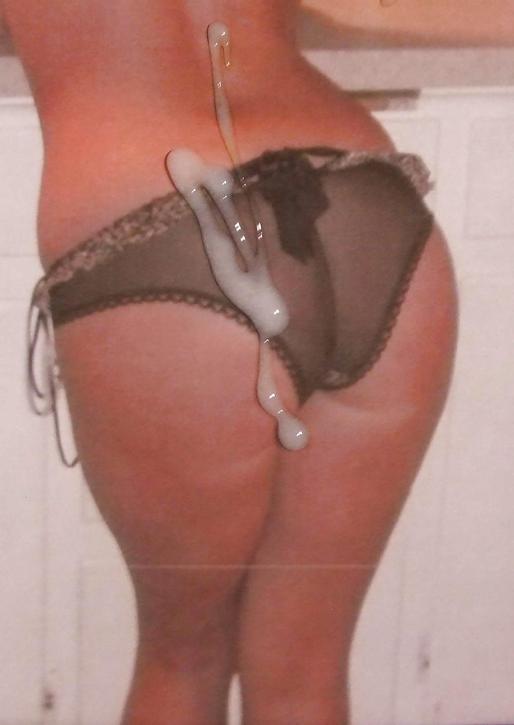 18P Loads of cum from the U.K. shoots loads on me!