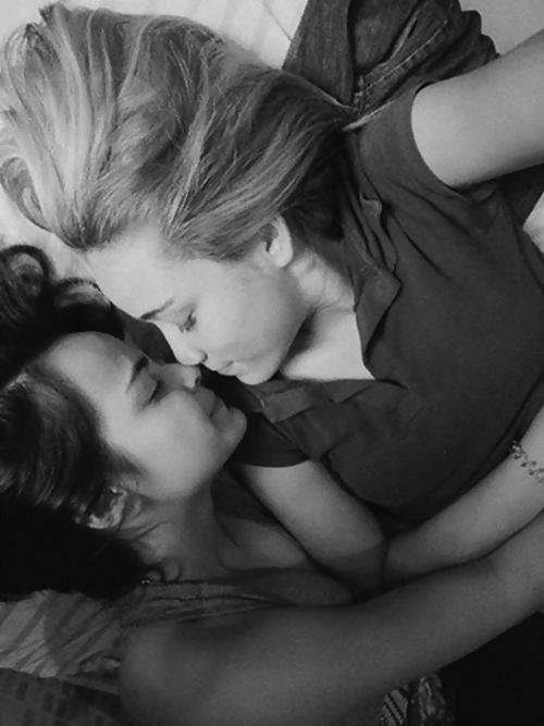 13P Janas exclusive sensual lesbian view 21